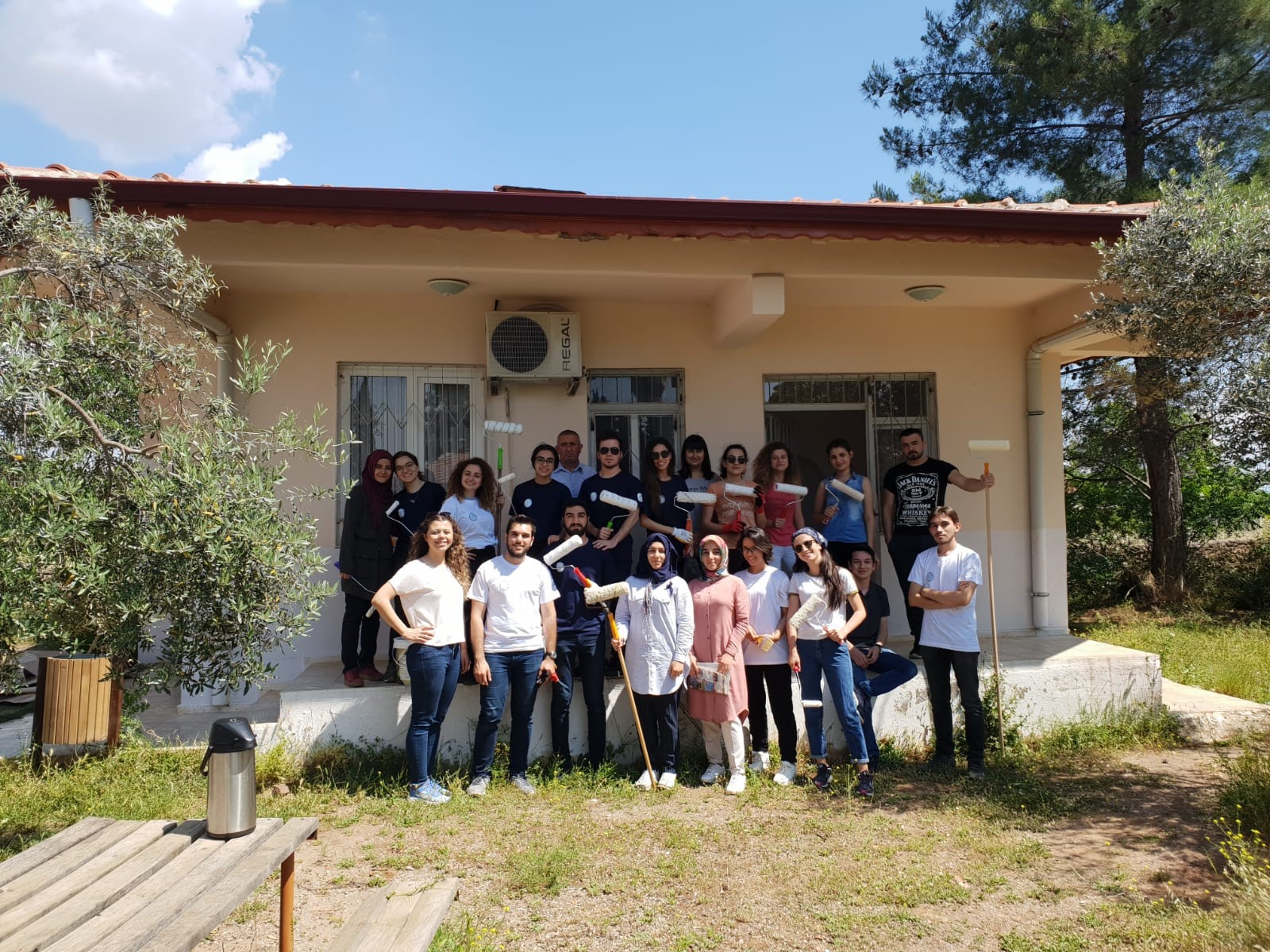 Antalya Bilim Üniversitesi Öğrencilerinden Sosyal Sorumluluk Projesi