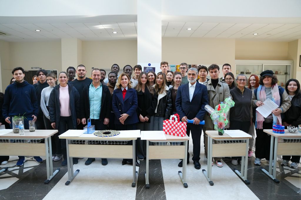 “Introduction to Sustainability” Dersi Kapsamında İkinci Sergi Gerçekleştirildi